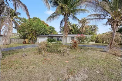 7730 W Lake Drive, Lake Clarke Shores, FL 33406 - Photo 3