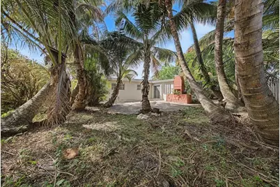 7730 W Lake Drive, Lake Clarke Shores, FL 33406 - Photo 49