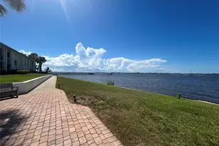 175 SE Saint Lucie Blvd, Stuart, FL 34996 - Photo 23