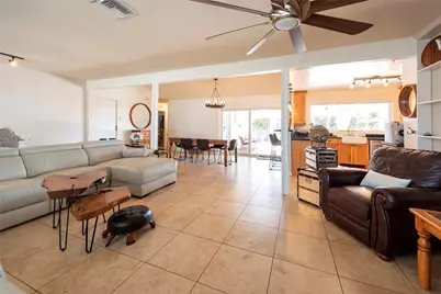 741 NW 97th Terrace, Pembroke Pines, FL 33024 - Photo 21