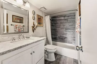 2136 SW 81st Way, Davie, FL 33324 - Photo 19