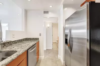 619 Orton Avenue #501, Fort Lauderdale, FL 33304 - Photo 7