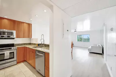 619 Orton Avenue #501, Fort Lauderdale, FL 33304 - Photo 11