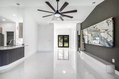 2618 Queen Drive, Lehigh Acres, FL 33971 - Photo 3