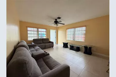 18 SW 13th Street #A, Dania Beach, FL 33004 - Photo 1