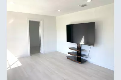 320 NW 4th Avenue #1, Deerfield Beach, FL 33441 - Photo 3