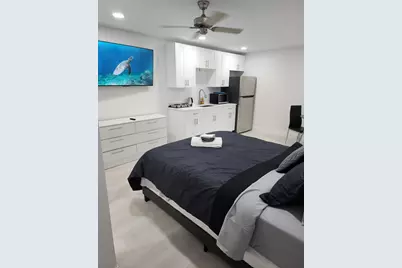 320 NW 4th Avenue #4, Deerfield Beach, FL 33441 - Photo 7