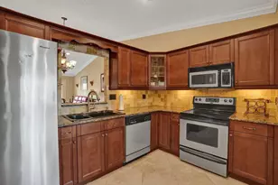 7625 NW 88th Way, Tamarac, FL 33321 - Photo 5