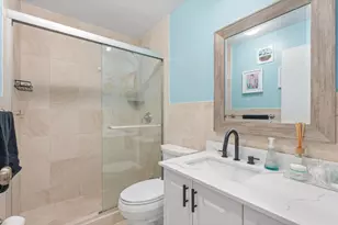 515 S Crescent Dr, Hollywood, FL 33021 - Photo 19