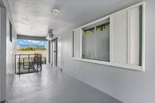 515 S Crescent Dr, Hollywood, FL 33021 - Photo 5