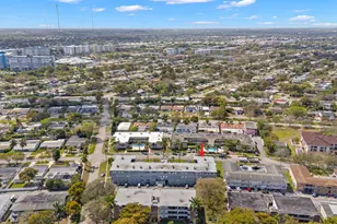 515 S Crescent Dr, Hollywood, FL 33021 - Photo 23