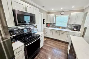 1101 SW 16th St, Boynton Beach, FL 33426 - Photo 9