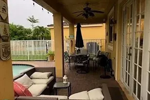 584 Conservation Dr, Weston, FL 33327 - Photo 17