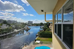 1332 Bayview Dr, Fort Lauderdale, FL 33304 - Photo 23