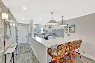 1332 Bayview Dr, Fort Lauderdale, FL 33304 - Photo 3