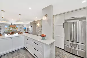 1332 Bayview Dr, Fort Lauderdale, FL 33304 - Photo 3