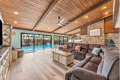 7314 Corkwood Circle, Tamarac, FL 33321 - Photo 7