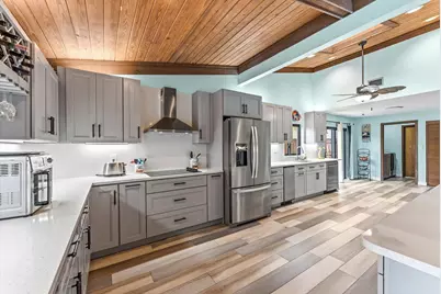 7314 Corkwood Circle, Tamarac, FL 33321 - Photo 19