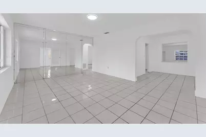 830 NW 30th Court, Miami, FL 33125 - Photo 3