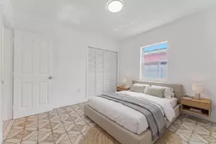 830 NW 30th Ct, Miami, FL 33125 - Photo 13