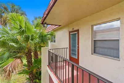 1 Abbey Lane #201, Delray Beach, FL 33446 - Photo 3