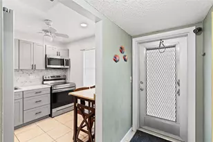 1 Abbey Ln, Delray Beach, FL 33446 - Photo 5