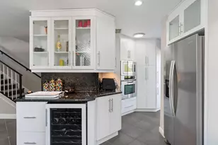 16 Portside Dr, Fort Lauderdale, FL 33316 - Photo 61