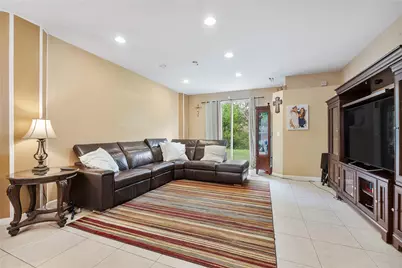 5788 NW 48th Avenue #1, Coconut Creek, FL 33073 - Photo 13
