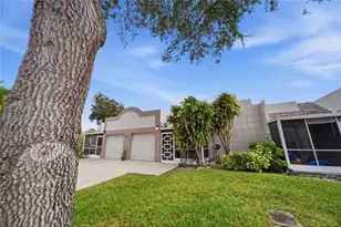 18730 Stewart Cir, Boca Raton, FL 33496 - Photo 3