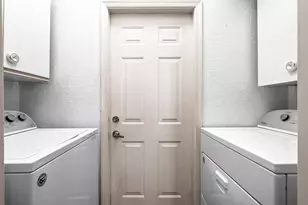 3274 NW 22nd Ave, Oakland Park, FL 33309 - Photo 21