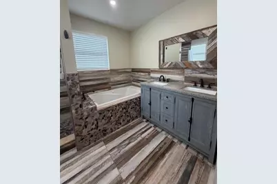 6527 NW 2nd Street, Margate, FL 33063 - Photo 11