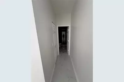 5473 NW 90th Avenue, Sunrise, FL 33351 - Photo 9