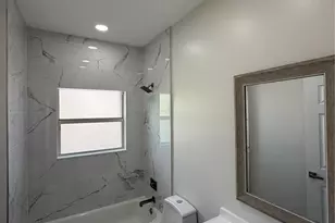 5473 NW 90th Ave, Sunrise, FL 33351 - Photo 17