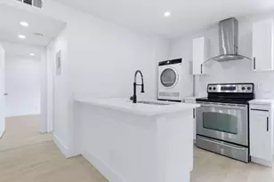 1015 NE 17th Ave, Fort Lauderdale, FL 33304 - Photo 5