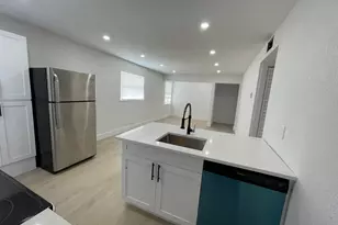 1015 NE 17th Ave, Fort Lauderdale, FL 33304 - Photo 3