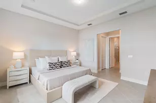 10390 Northbrook Cir, Palm Beach Gardens, FL 33412 - Photo 11