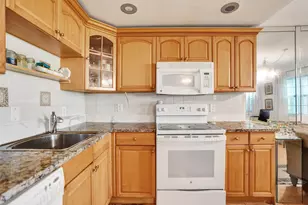 5208 NE 24th Terrace, Fort Lauderdale, FL 33308 - Photo 11