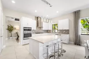 10445 Cobalt Ct, Parkland, FL 33076 - Photo 3