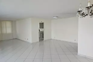 18151 NE 31st Ct, Aventura, FL 33160 - Photo 5