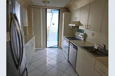 18151 NE 31st Court #1216, Aventura, FL 33160 - Photo 7