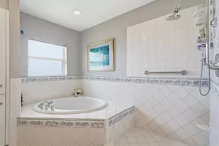 707 N North Lake Dr, Hollywood, FL 33019 - Photo 19