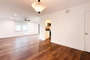 2420 SW 81st Ave, Davie, FL 33324 - Photo 3