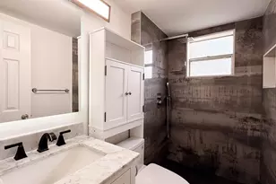 2420 SW 81st Ave, Davie, FL 33324 - Photo 17