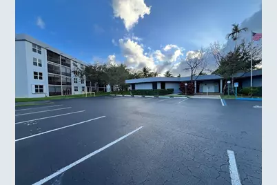 113 Royal Park Drive #1G, Oakland Park, FL 33309 - Photo 23