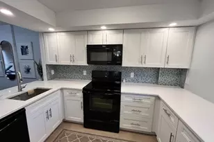 113 Royal Pk Dr, Oakland Park, FL 33309 - Photo 7