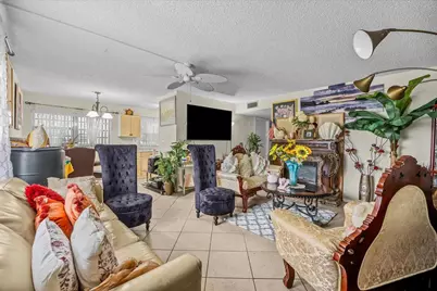 58 Woodland Drive #102, Vero Beach, FL 32962 - Photo 3