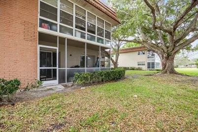 58 Woodland Drive #102, Vero Beach, FL 32962 - Photo 17