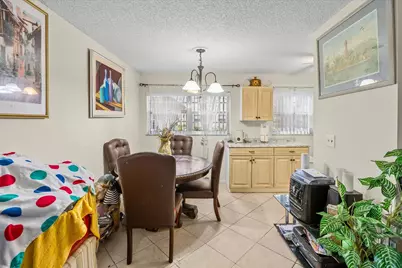 58 Woodland Drive #102, Vero Beach, FL 32962 - Photo 5