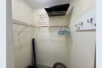 351 Cambridge Road #104, Hollywood, FL 33024 - Photo 11