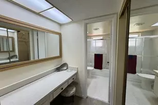 351 Cambridge Rd, Hollywood, FL 33024 - Photo 9